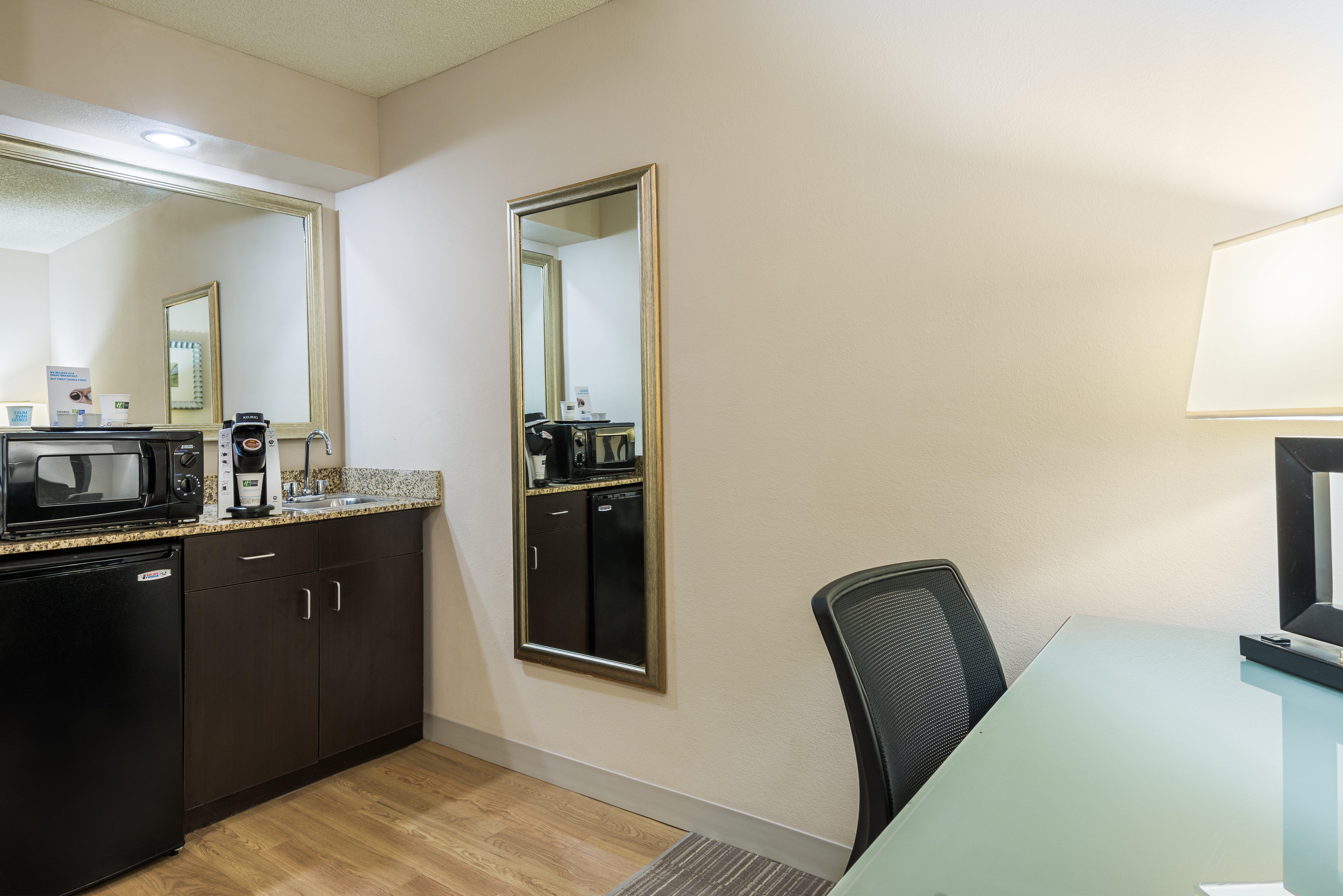 Holiday Inn Express Hotel & Suites Kendall East-Miami By Ihg Экстерьер фото