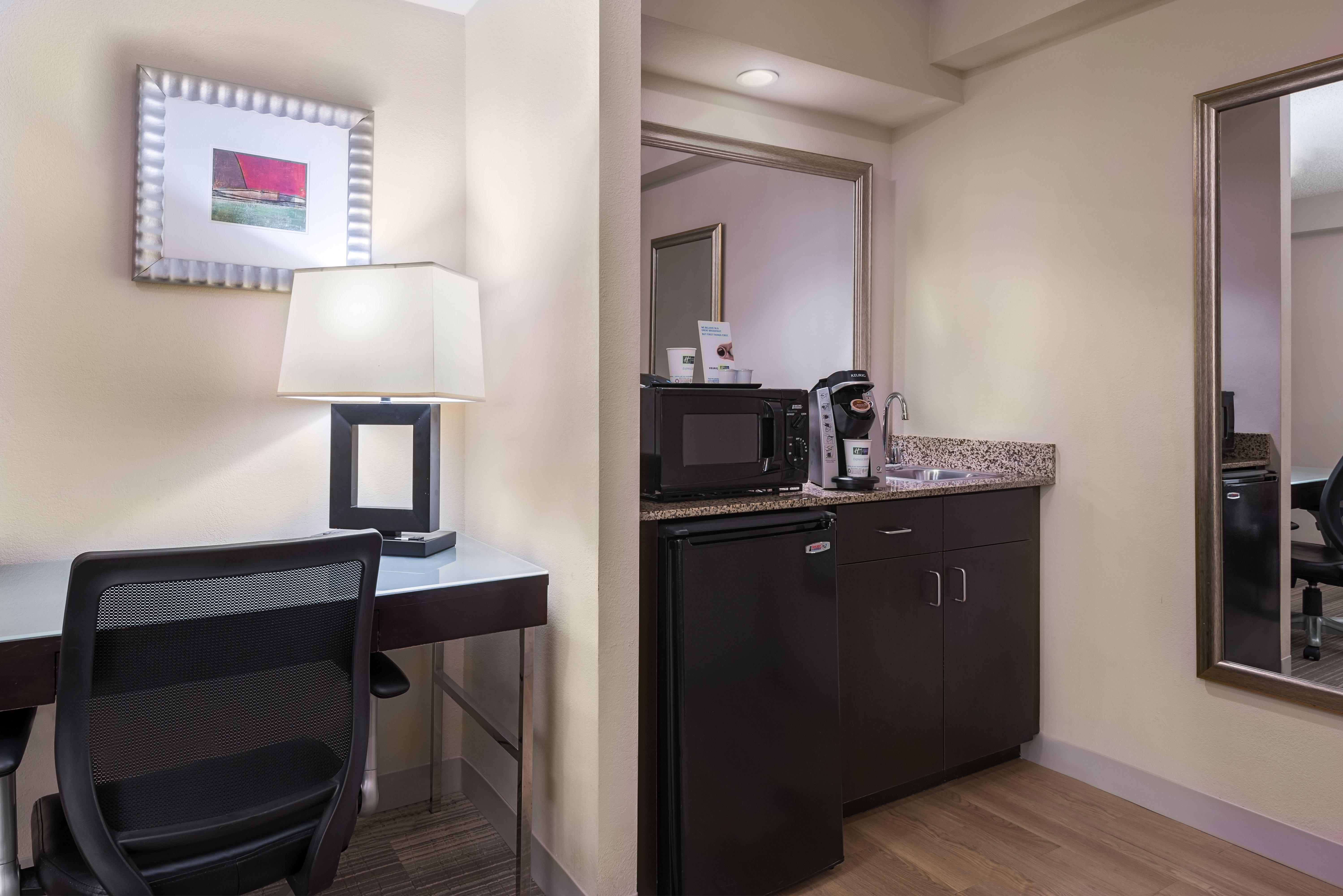 Holiday Inn Express Hotel & Suites Kendall East-Miami By Ihg Экстерьер фото