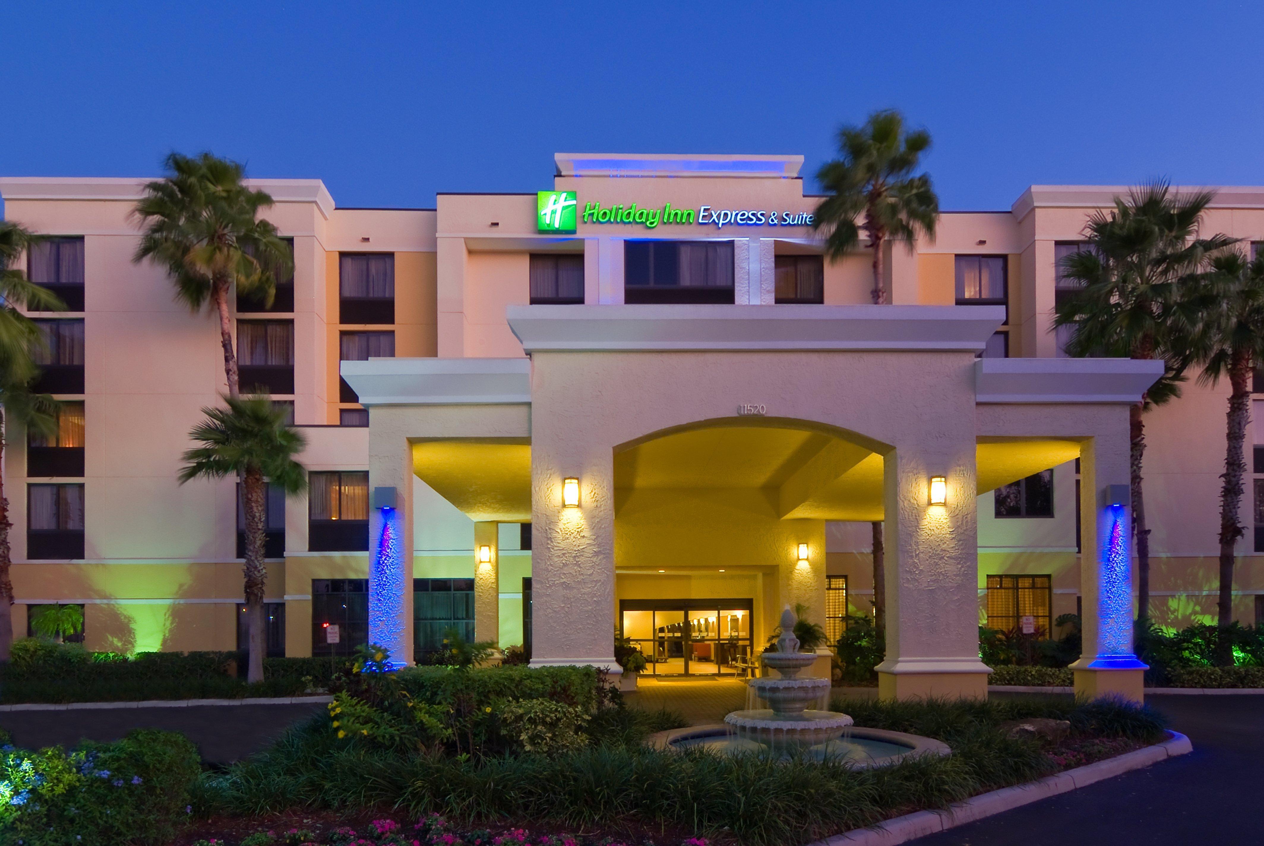 Holiday Inn Express Hotel & Suites Kendall East-Miami By Ihg Экстерьер фото