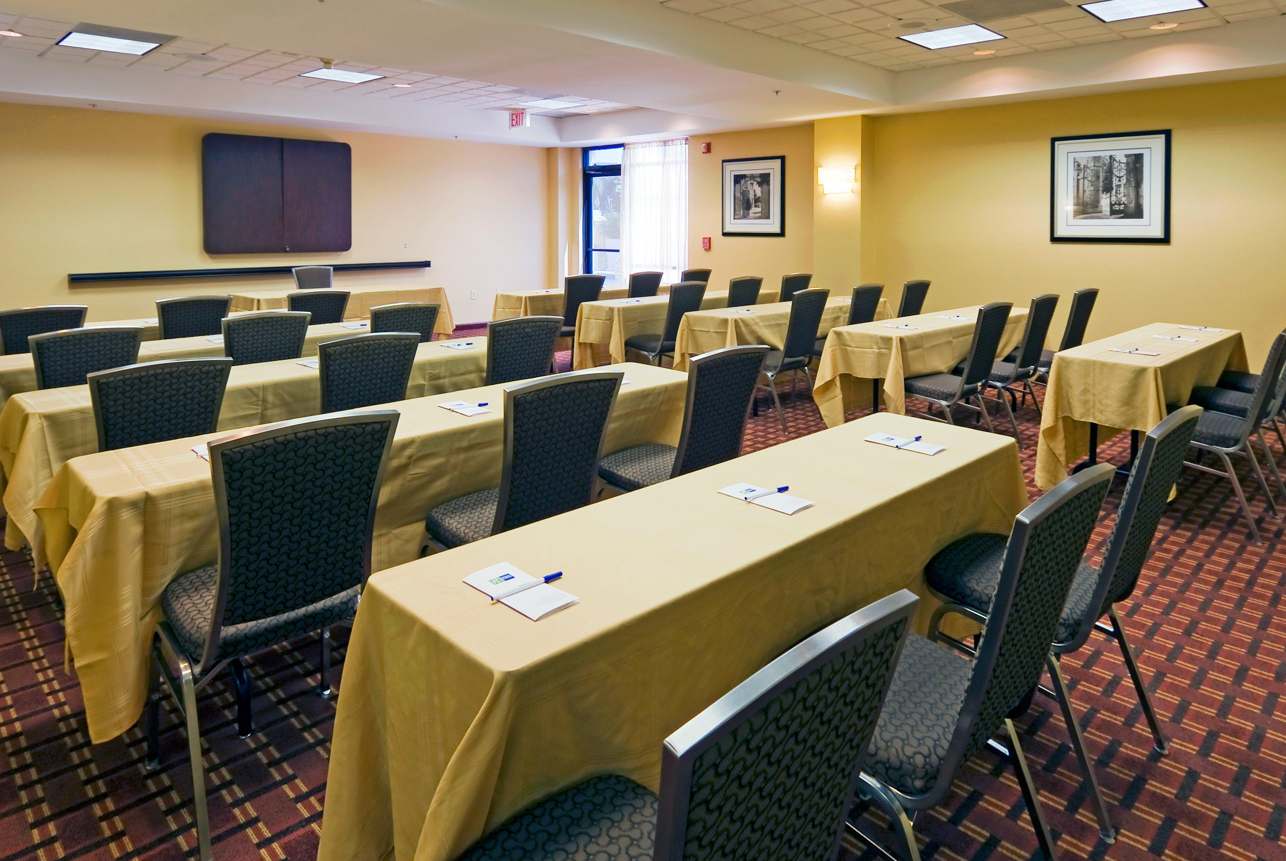 Holiday Inn Express Hotel & Suites Kendall East-Miami By Ihg Экстерьер фото