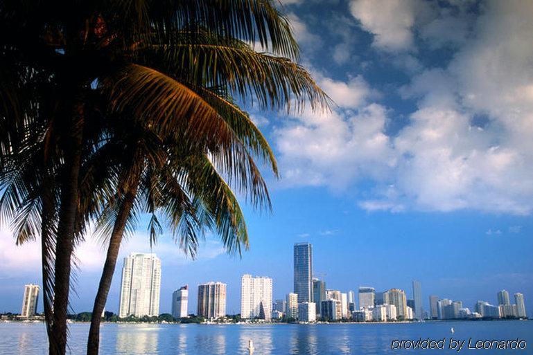 Holiday Inn Express Hotel & Suites Kendall East-Miami By Ihg Экстерьер фото