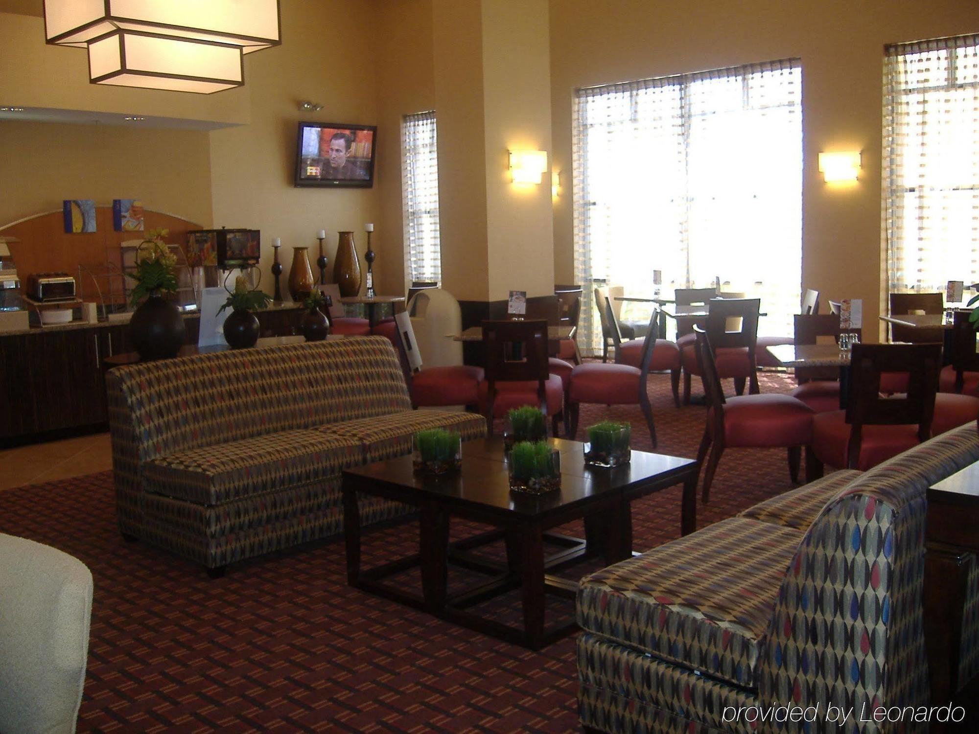 Holiday Inn Express Hotel & Suites Kendall East-Miami By Ihg Экстерьер фото